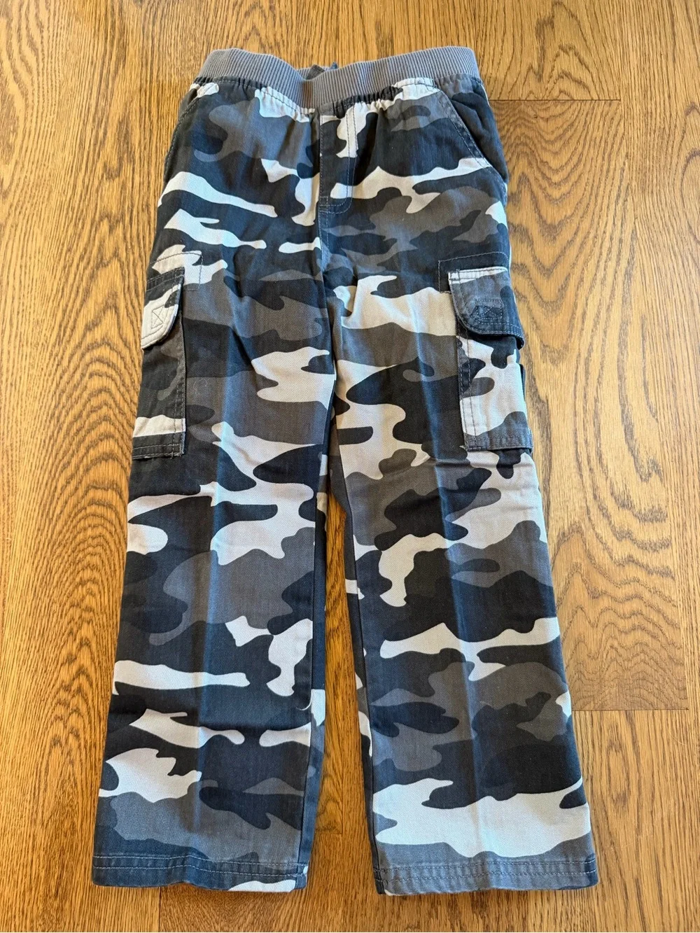 The Children's Place Short-Sleeve Tee, long slv Turkey Tee & 2 pair cargo pants